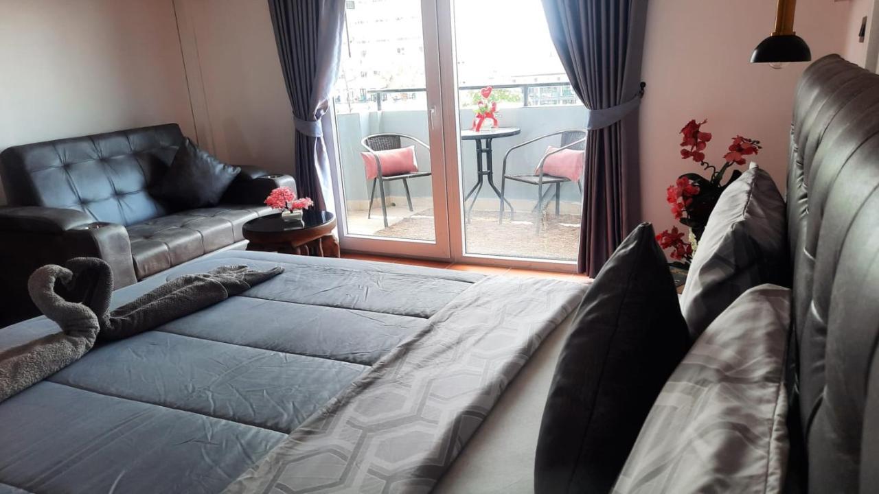 Happy Beach Jomtien Guesthouse Luaran gambar