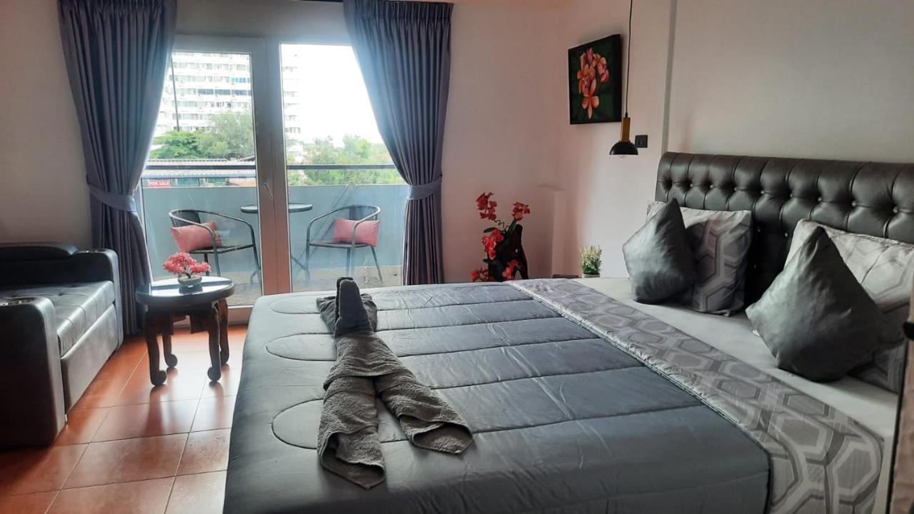 Happy Beach Jomtien Guesthouse Luaran gambar