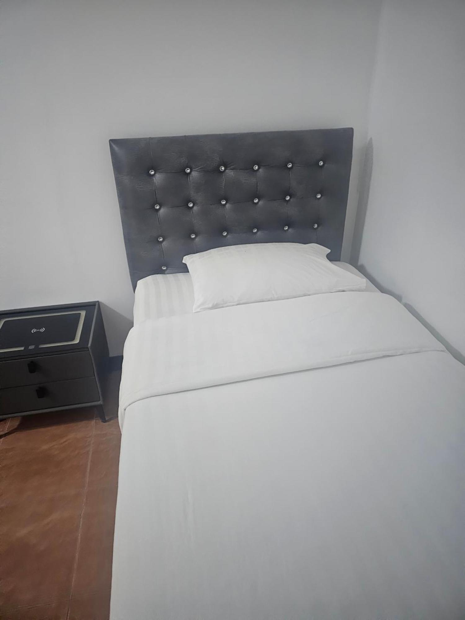 Happy Beach Jomtien Guesthouse Luaran gambar